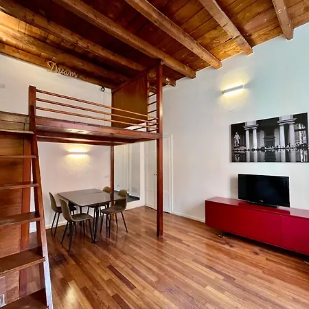 Daire Chinatown House - Sempione Park